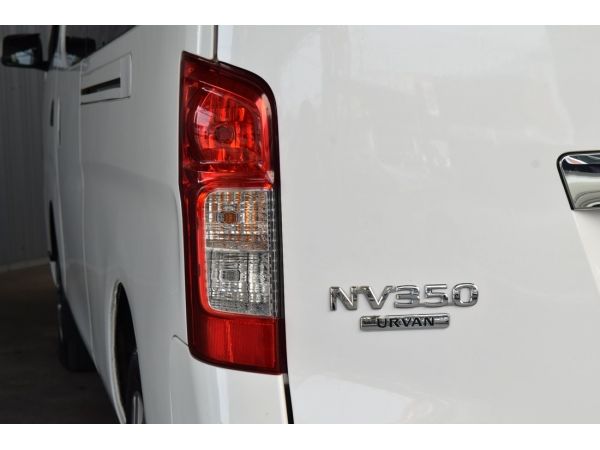 Nissan Urvan 2.5 (ปี 2018) NV350 Van MTไมล์แท้ 6 หมื่น✅ ผ่อนได้สูงสุด 72 งวด ✅ ผ่อนเริ่มต้นที่ 9,xxx บาท ✅ เครดิตดี ฟรีดาวน์โล เบาะใหญ่ VIP 3 แถว หลังคาหุ้มหนังอย่างดี เครื่อง 2500 พร้อมใช้งาน รูปที่ 7